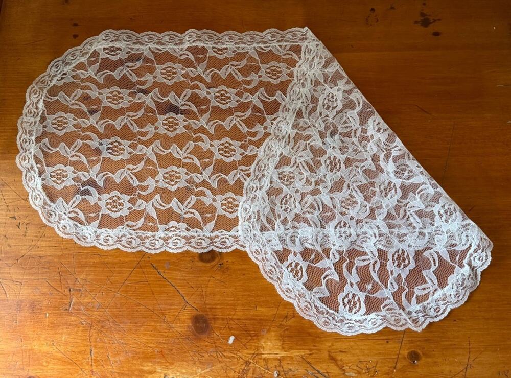 Handmade White Cotton Crochet Lace Table Runner Doily Vintage Style